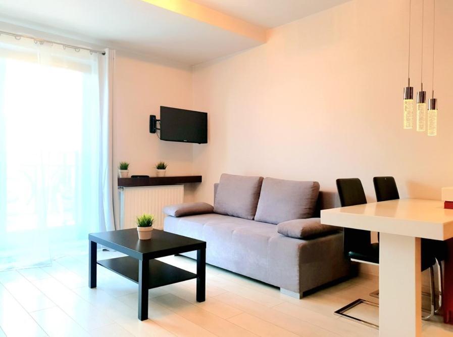 Pawia Apartments Modern Krasków Εξωτερικό φωτογραφία